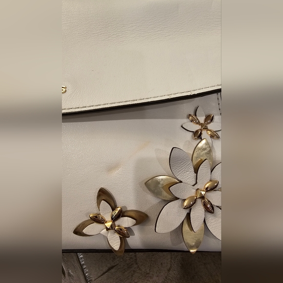 STUNNING MICHAEL KORS AVA WHITE LEATHER FLORAL HANDBAG - Picture 4 of 12